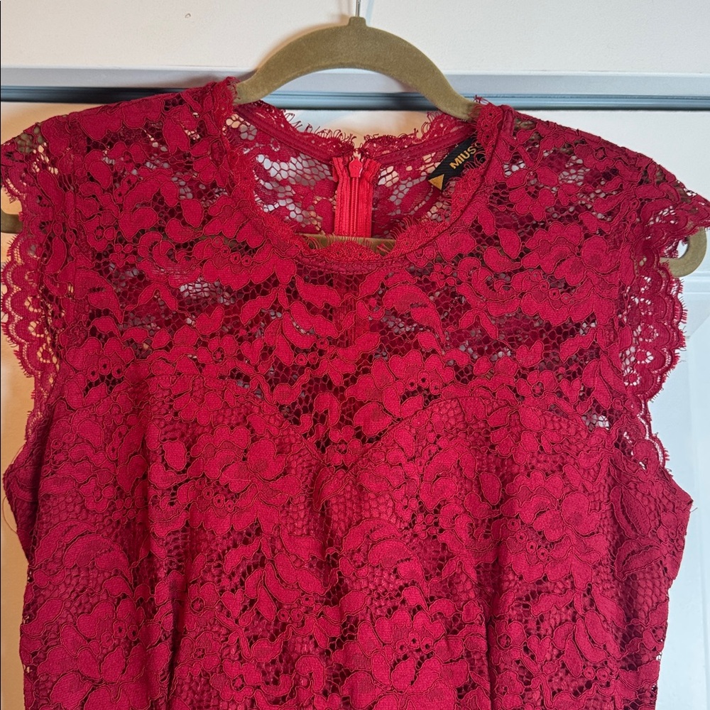 Miusol Women's Retro Floral Lace Slim Evening Cocktail Dress - Picture 3 of 5